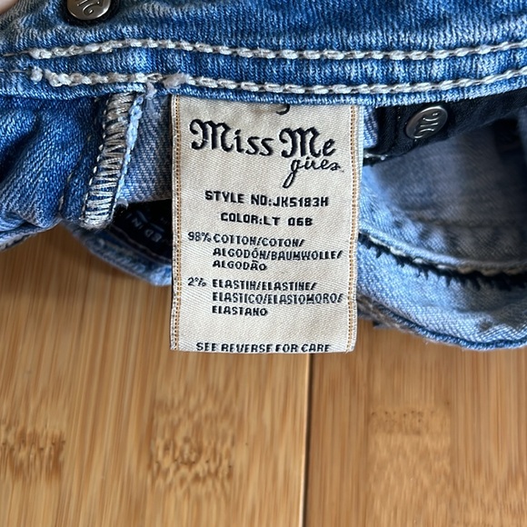 Girls Miss Me jean short size 8 - Picture 4 of 4